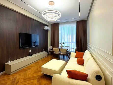 2 otaq · 85,5 m² · 8/20 mərtəbə, Şah İsmayıl Xətai
