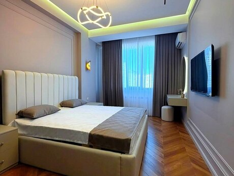 2-room apartment, 85,5 m², Şah İsmayıl Xətai: 390 000 ₼ 3