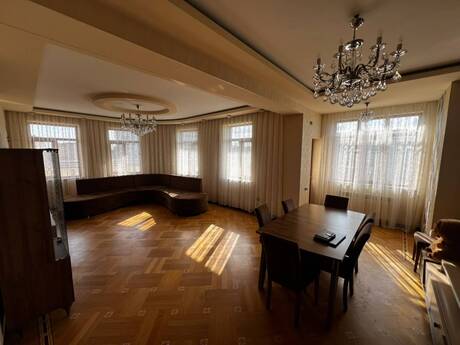 3 otaq · 162 m² · 9/13 mərtəbə, Qara Qarayev