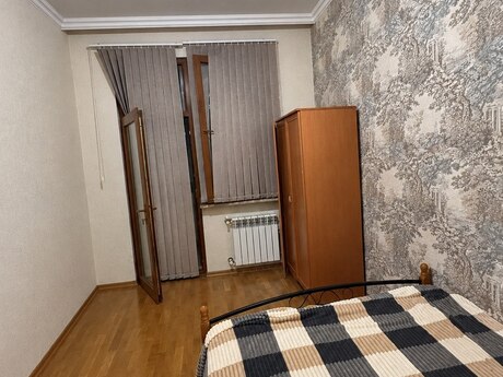 2-room apartment for rent, 50 m², Qara Qarayev: 650 ₼/mo 4