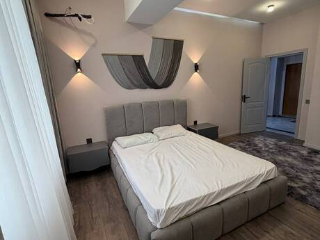 Kirayə 2 otaqlı mənzil, 70 m², Şah İsmayıl Xətai: 1 200 ₼/ay 3