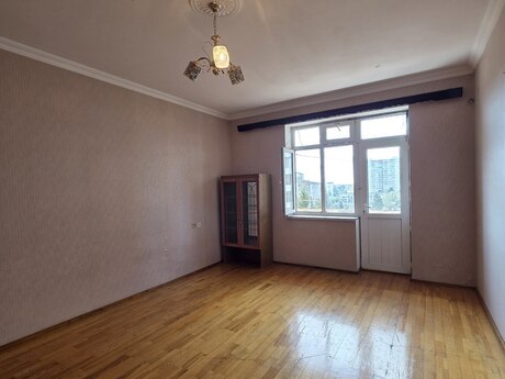 2-room apartment, 55 m², Neftçilər: 125 000 ₼ 5