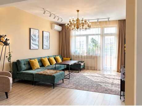 Elan №6447380 - Bakı, Sahil m., 2 otaqlı, 100 m², 5/14 mərtəbə