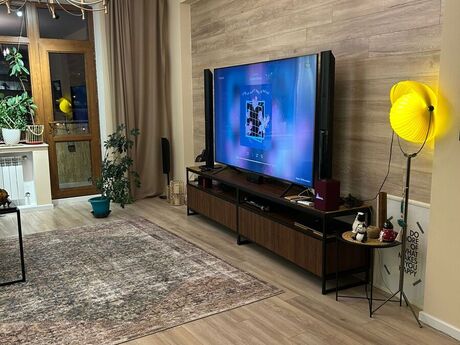 2-room apartment for rent, 100 m², Sahil: 1 500 ₼/mo 4