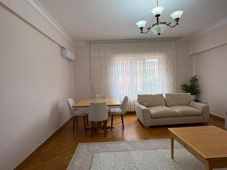 Kirayə 3 otaqlı mənzil, 120 m², Nəsimi: 1 300 ₼/ay 5