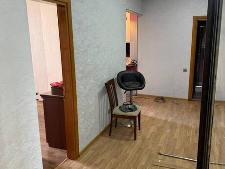Kirayə 2 otaqlı mənzil, 90 m², İnşaatçılar: 850 ₼/ay 2