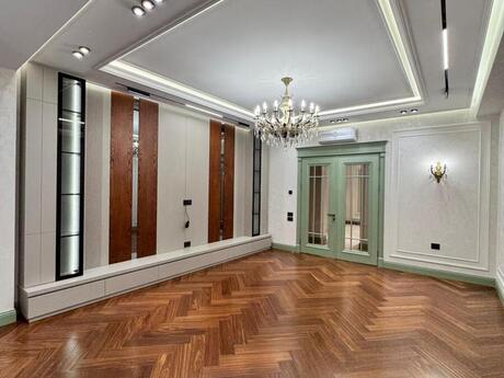 4 otaqlı mənzil, 181 m², Renessans Palace: 900 000 ₼ 2