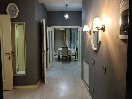 Kirayə 3 otaqlı mənzil, 100 m², Həzi Aslanov: 700 ₼/ay 3