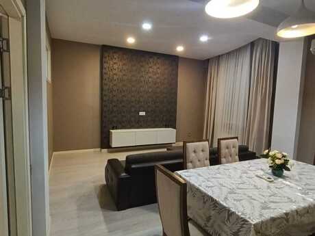 Kirayə 3 otaqlı mənzil, 95 m², Həzi Aslanov: 700 ₼/ay 2