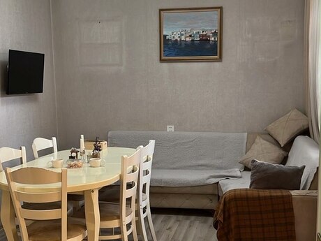 3 otaqlı həyət evi, 70 m², Binə: 60 000 ₼ 2