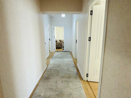 3-room apartment for rent, 120 m², Bayıl: 970 ₼/mo 3
