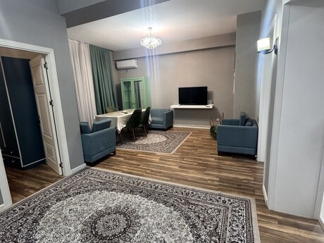 Аренда: 2-комнатная квартира, 70 м², 8 Noyabr: 850 ₼/мес 3