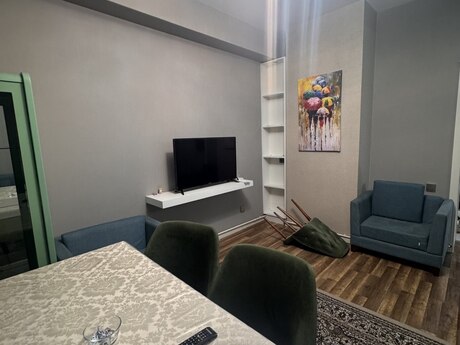 Аренда: 2-комнатная квартира, 70 м², 8 Noyabr: 850 ₼/мес 4