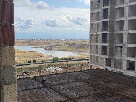 3 rooms · 82,3 m² · floor 3/14, Zığ