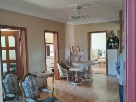 Elan №6447770 - Bakı, Binəqədi q., 6 otaqlı, 200 m²