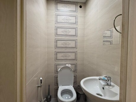 3-room new-build apartment for sale in Qurtuluş 93 residence, 85 m², 115 000 AZN, photo 3 / 11
