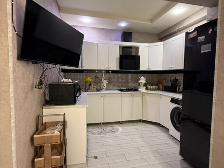 3-room new-build apartment for sale in Qurtuluş 93 residence, 85 m², 115 000 AZN, photo 2 / 11
