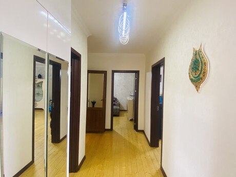 6 otaqlı həyət evi, 200 m², Binəqədi: 190 000 ₼ 4