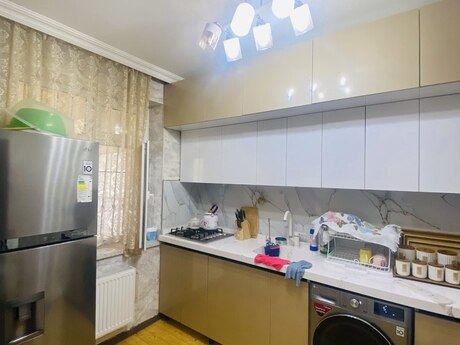 6 otaqlı həyət evi, 200 m², Binəqədi: 190 000 ₼ 5