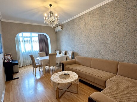 4 otaqlı mənzil, 110 m², İnşaatçılar: 237 000 ₼ 2