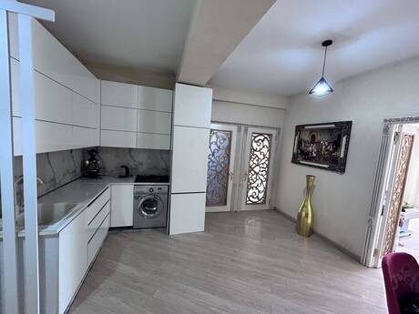 Аренда: 3-комнатная квартира, 100 м², Qara Qarayev: 950 ₼/мес 3