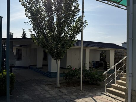 6 otaqlı həyət evi, 200 m², Qala: 299 000 ₼ 5