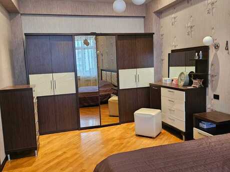 Kirayə 2 otaqlı mənzil, 100 m², 20 Yanvar: 1 000 ₼/ay 3