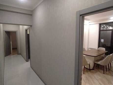 Kirayə 2 otaqlı mənzil, 71 m², West Town: 850 ₼/ay 3