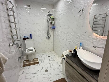 2-комнатная квартира, 82 м², Həzi Aslanov: 248 000 ₼ 5