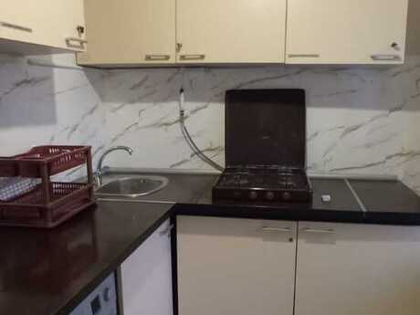 2-room apartment for rent, 60 m², Bakıxanov: 450 ₼/mo 2