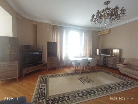 Kirayə 4 otaqlı mənzil, 200 m², Nəsimi: 1 300 ₼/ay 4