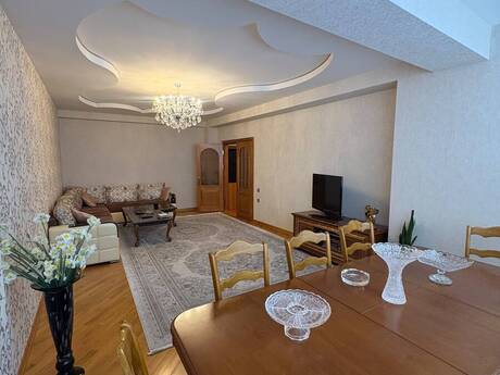 Elan №6448221 - Bakı, Həzi Aslanov m., 3 otaqlı, 123 m², 9/17 mərtəbə