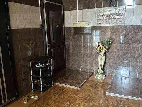 3 otaqlı mənzil, 126 m², Bakıxanov: 295 000 ₼ 2
