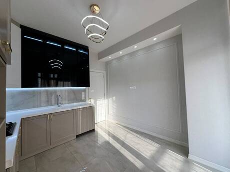 4-room apartment, 132 m², Şah İsmayıl Xətai: 430 000 ₼ 3