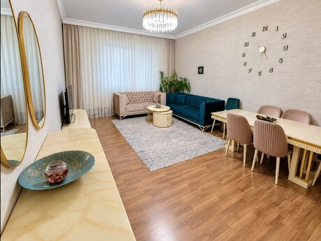 3 otaq · 135 m² · 8/17 mərtəbə, Nəsimi