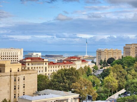 Объявление №6448400 - Баку, м. Ичеришехер, 3-комн., 176 м², 7/8 этаж