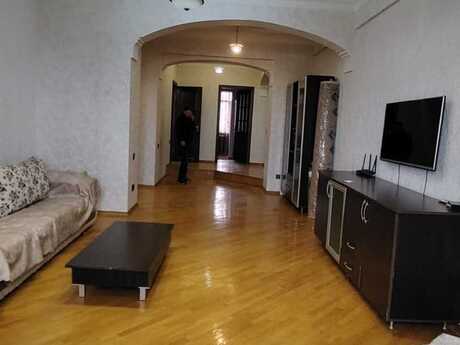 Kirayə 3 otaqlı mənzil, 90 m², İçəri Şəhər: 1 500 ₼/ay 3