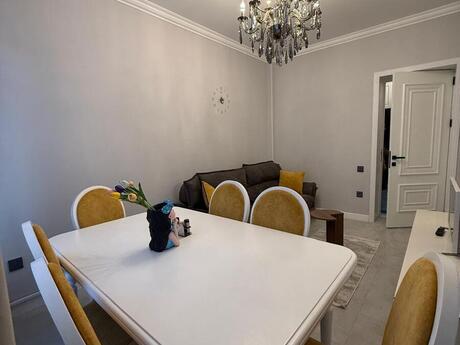 Kirayə 2 otaqlı mənzil, 60 m², 20 Yanvar: 750 ₼/ay 2