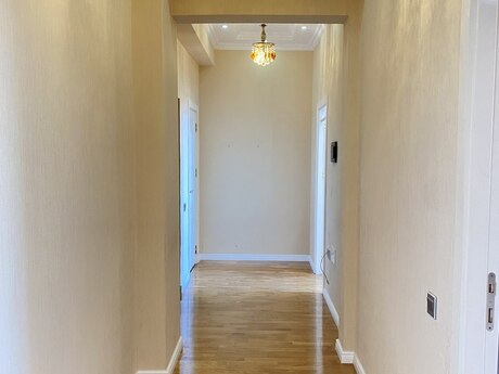 2-room apartment, 80 m², Azadlıq Prospekti: 235 000 ₼ 3