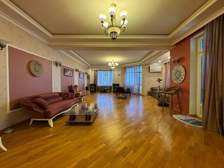 5-комнатная квартира, 290 м², İçəri Şəhər: 700 000 ₼ 5
