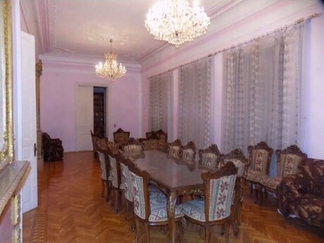 4-комнатная квартира, 180 м², İçəri Şəhər: 630 000 ₼ 5