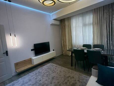Kirayə 2 otaqlı mənzil, 70 m², Şah İsmayıl Xətai: 1 200 ₼/ay 3