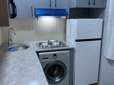 1-room apartment for rent, 31 m², 7-ci mikrorayon: 450 ₼/mo 3