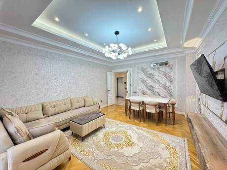Kirayə 2 otaqlı mənzil, 91 m², Ağ şəhər: 1 700 ₼/ay 2