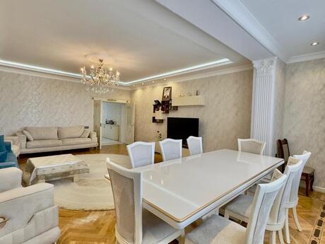 3-room apartment, 180 m², 20 Yanvar: 320 000 ₼ 4