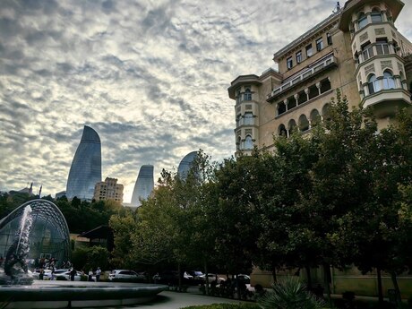 3 otaqlı mənzil, 130 m², İçəri Şəhər: 690 000 ₼ 2