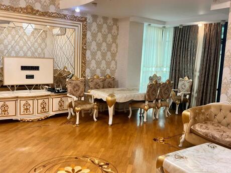 3 otaqlı mənzil, 176 m², 28 May: 480 000 ₼ 2