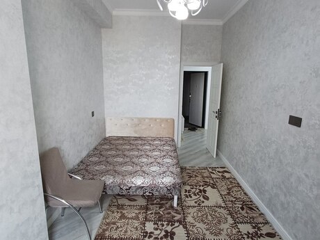 2-room apartment for rent, 50 m², Qara Qarayev: 650 ₼/mo 4