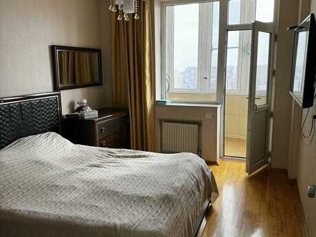4 otaqlı mənzil, 145 m², 20 Yanvar: 328 000 ₼ 5