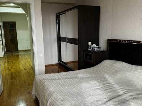 4 otaqlı mənzil, 145 m², 20 Yanvar: 328 000 ₼ 3